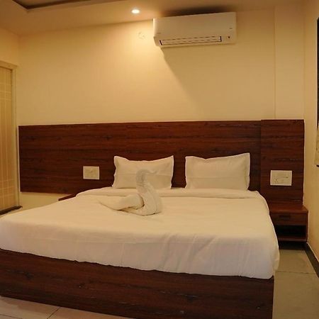 Super Townhouse Shivamogga Formerly Karthik Bhavan מראה חיצוני תמונה